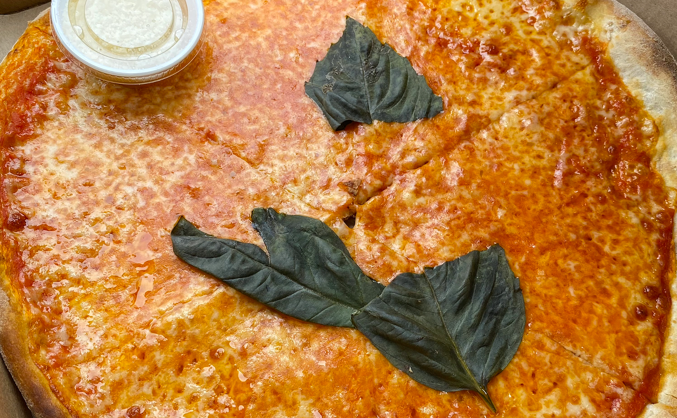 Image: A Decade of Extraordinary Pizza at Mister O1