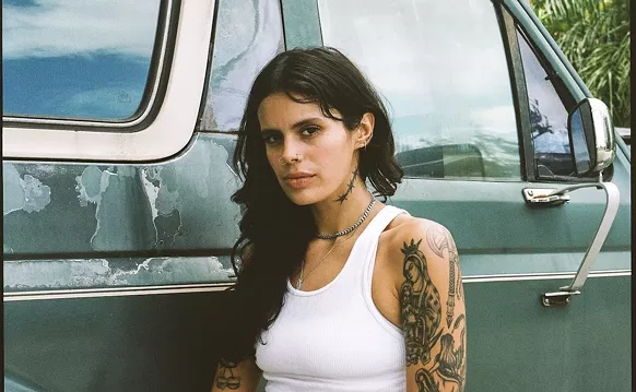 Image: Artist and Designer Elle Barbeito Hunts Pythons and Reincarnates Them as Fashion