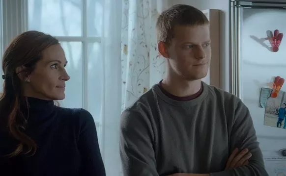 Image: Ben Is Back Pits a Dazzling Julia Roberts Against the Opioid Scourge