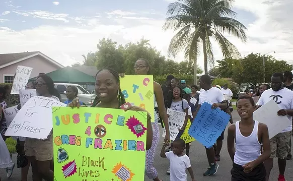 Image: Broward Cops Sued for Fatally Shooting Man While He Ate Dinner in His Backyard