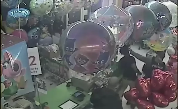 Image: Cashier Says Hollywood Cops Coached Her to Lie in "Shopping While Black" Case