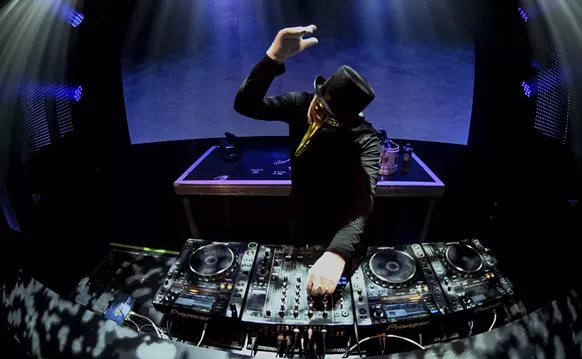 Image: Claptone Brings House Music and Mystery to Corona Electric Beach