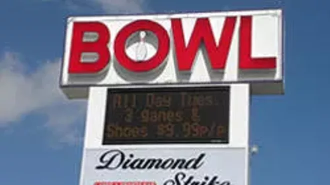 Image: Diamond Strike Lanes