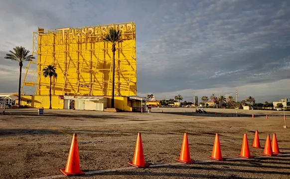 Image: Drive-In Movie Theaters Pop Up Across Miami and Fort Lauderdale