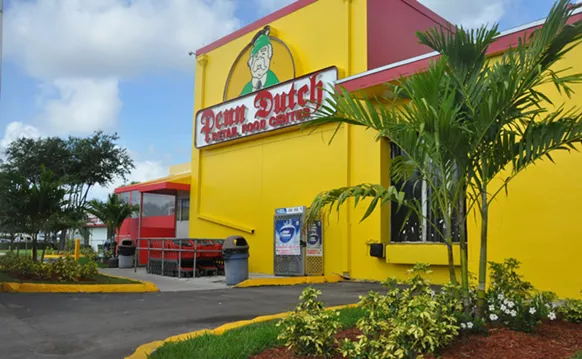 Image: Hollywood's Penn Dutch Food Center Gets Half-Million-Dollar Face-Lift