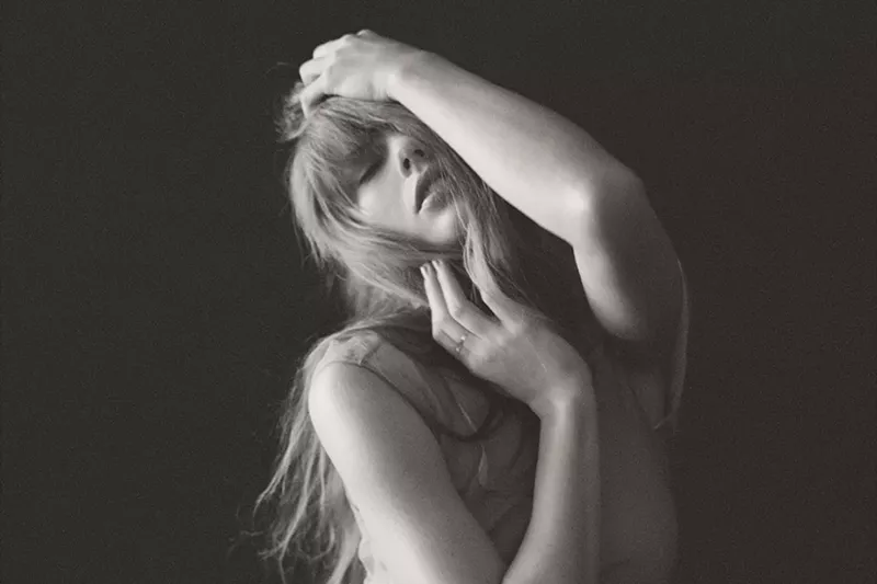 Image: On her latest album, The Tortured Poets Department, Taylor Swift pairs up with Florence and the Machine for the track "Florida!!!"