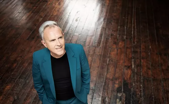 Image: Howard Jones' New Wave Hits Continue to Thrive