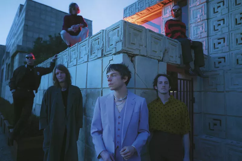 Image: Cage the Elephant