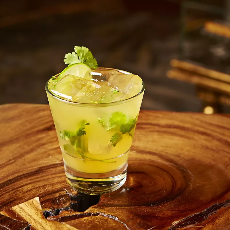 Image: The Dos, one of L Bar's Top 10 favorite cocktails.