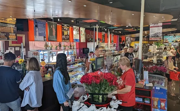 Image: Wartime Dispatch From Neutral Ground: Matryoshka Deli in Sunny Isles Beach