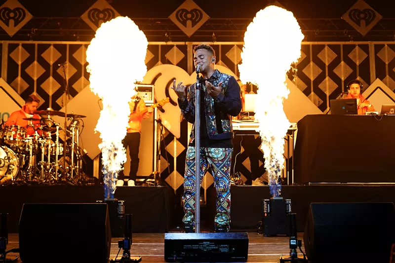 Image: Ozuna performs onstage during iHeartRadio’s Y100 Jingle Ball 2019.