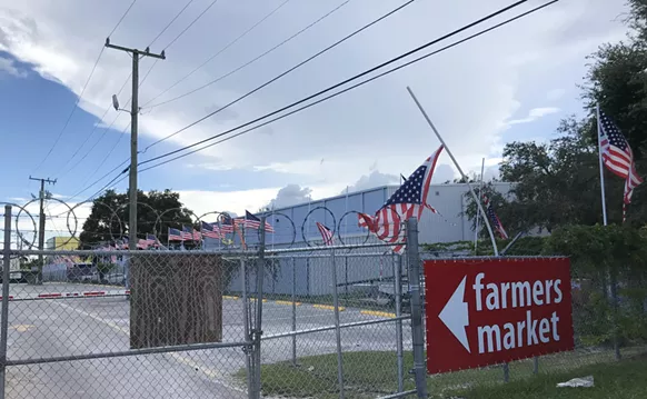 Image: Yellow Green Farmers Market Will Charge Vendors and Customers a Parking Fee, Claims It Will Benefit Small Businesses